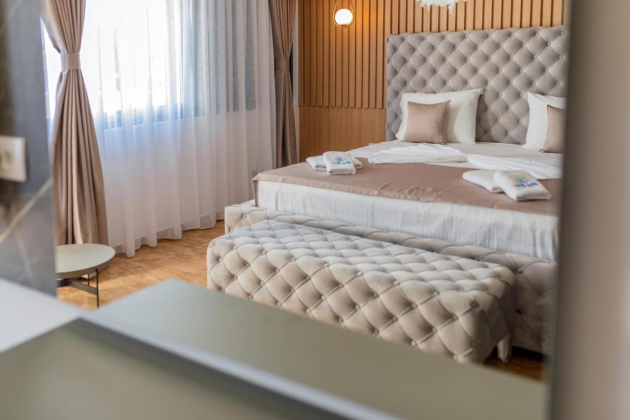 Villa Blue Bay Dobra Voda Kültér fotó