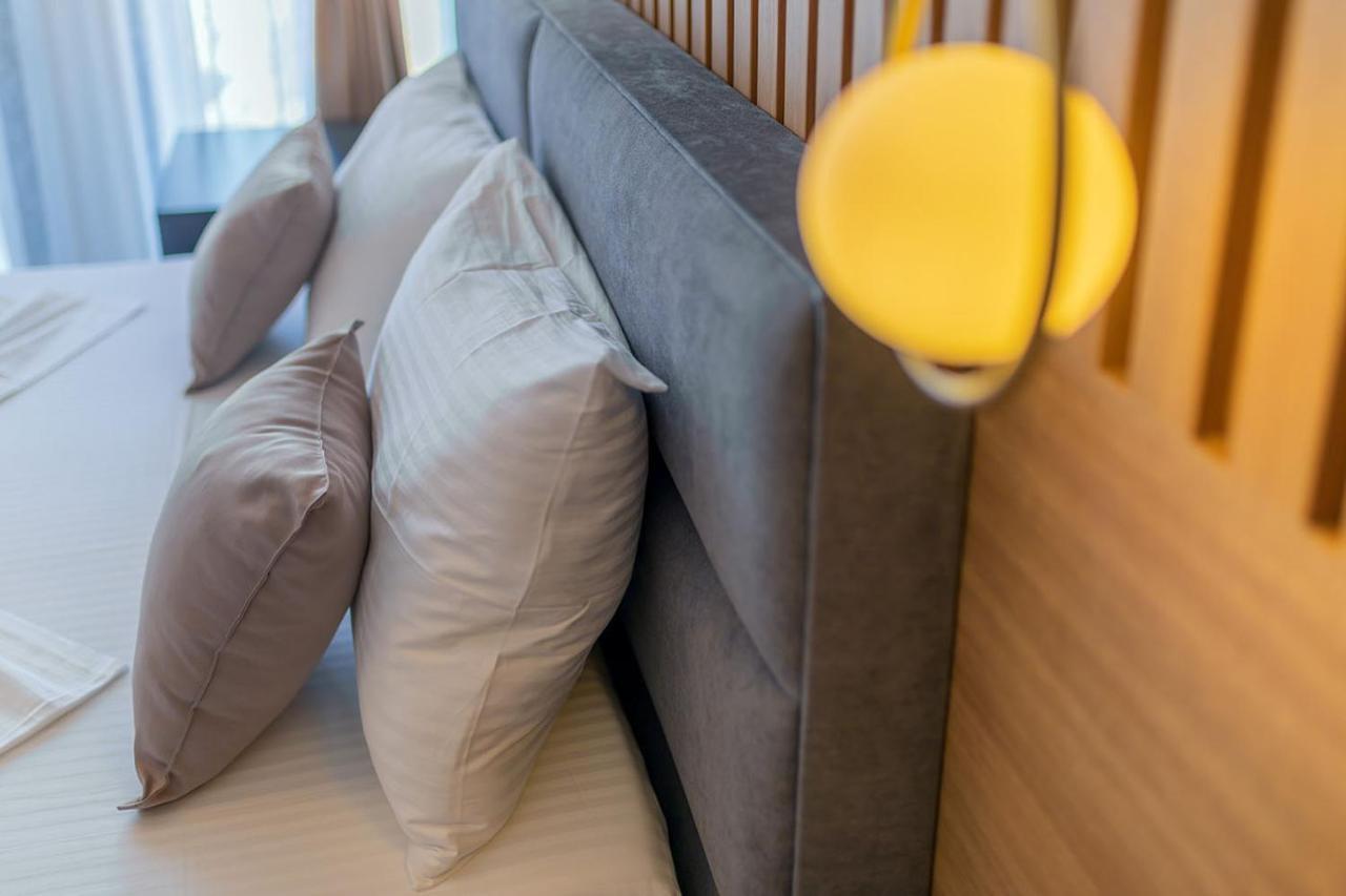 Villa Blue Bay Dobra Voda Kültér fotó
