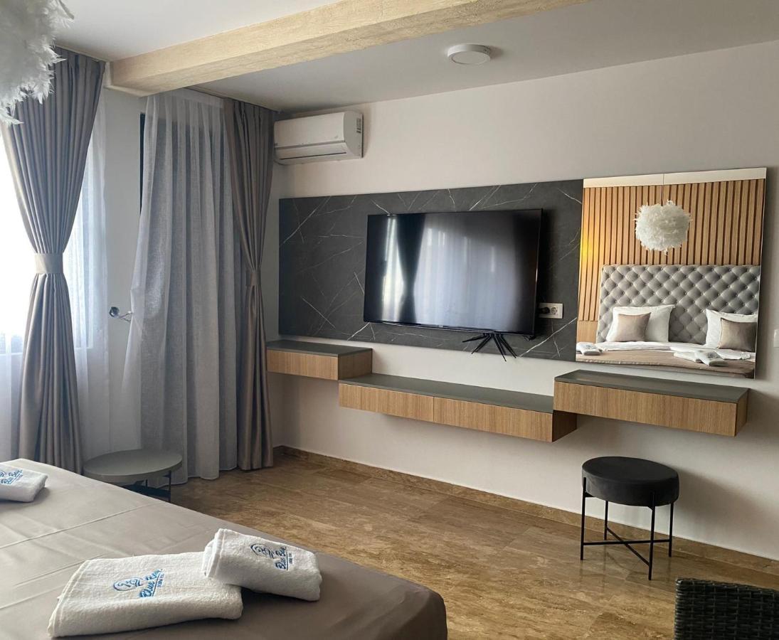 Villa Blue Bay Dobra Voda Kültér fotó