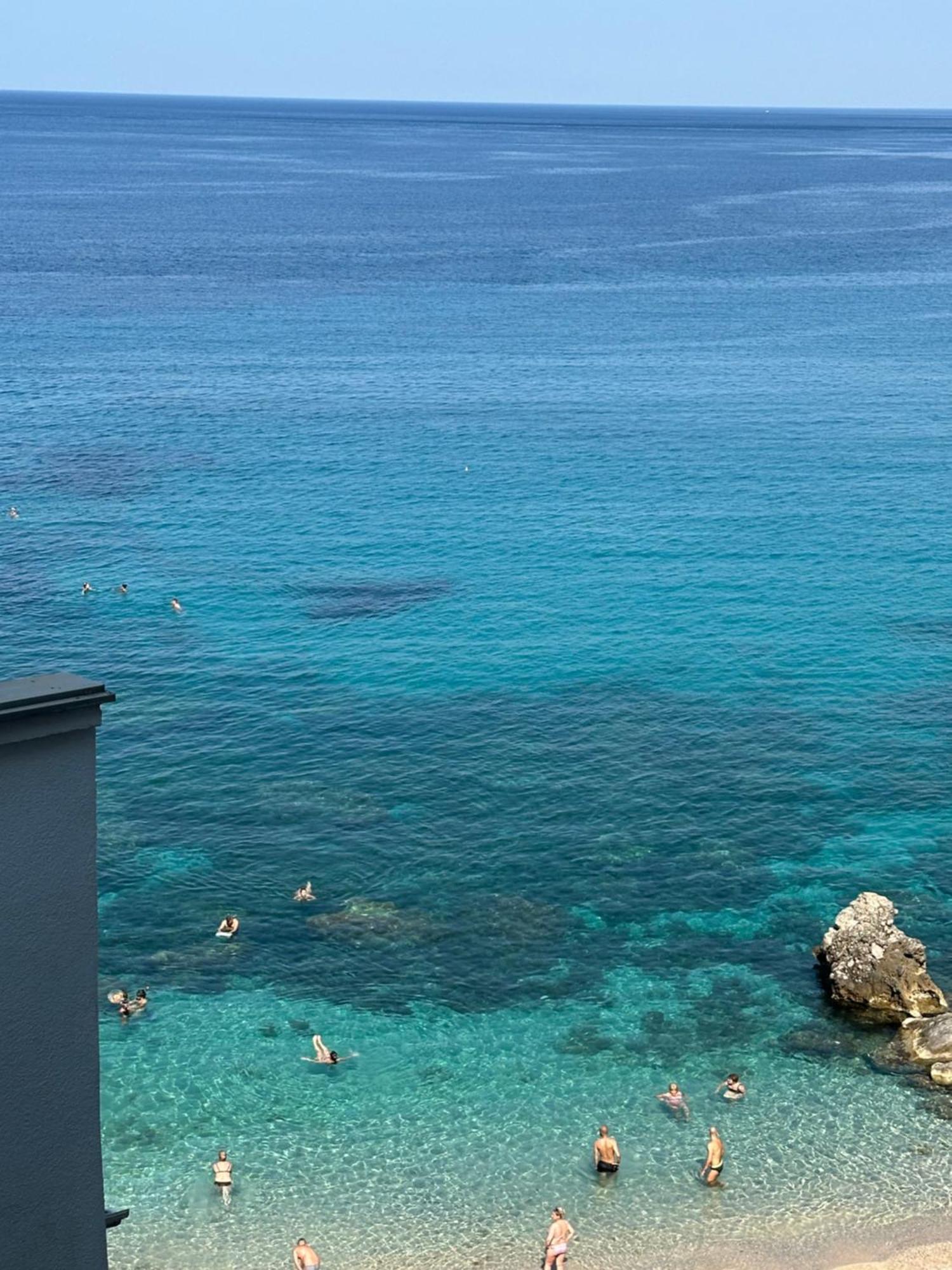 Villa Blue Bay Dobra Voda Kültér fotó